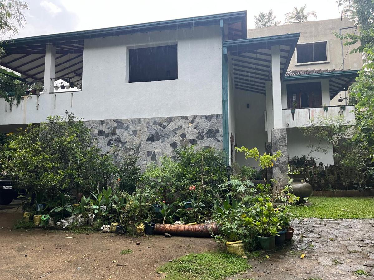 Rustic Mahaweli Apartment Kandy Exterior photo